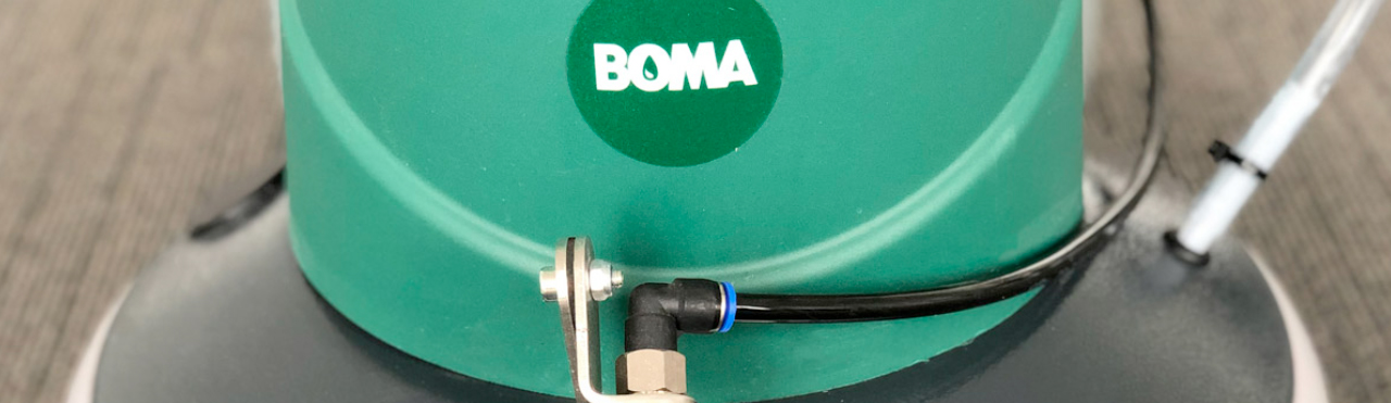 Close-up van een orbitale eenschijfsmachine van BOMA