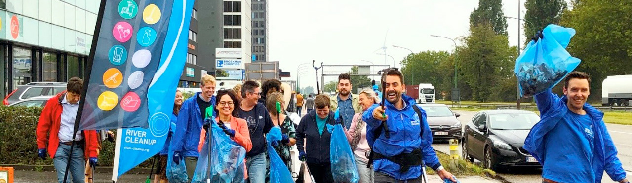 medewerkers van BOMA en roiver clean up komen in actie